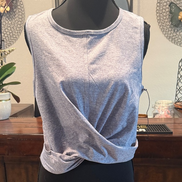 Zobha Tops - Women's  Sleeveless Twist Top